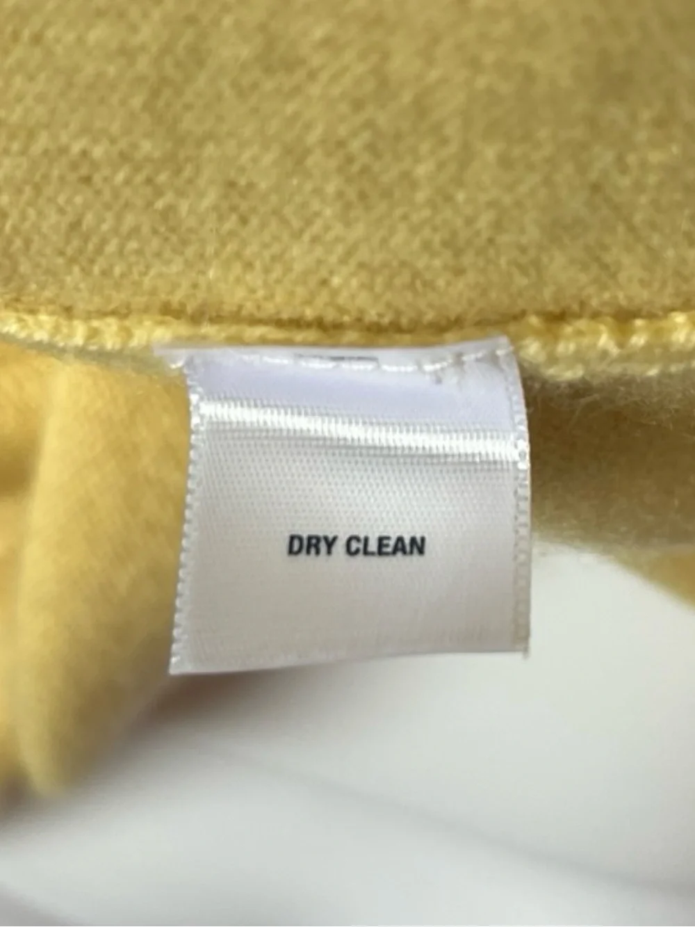 Club Room Cashmere Sweater Butter Yellow Soft Knit V Neck Mens Size XXL